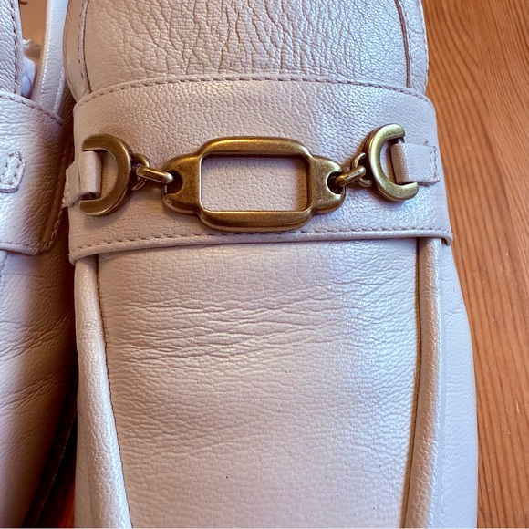 Larroude Cream Leather Loafers - Picture 13 of 16